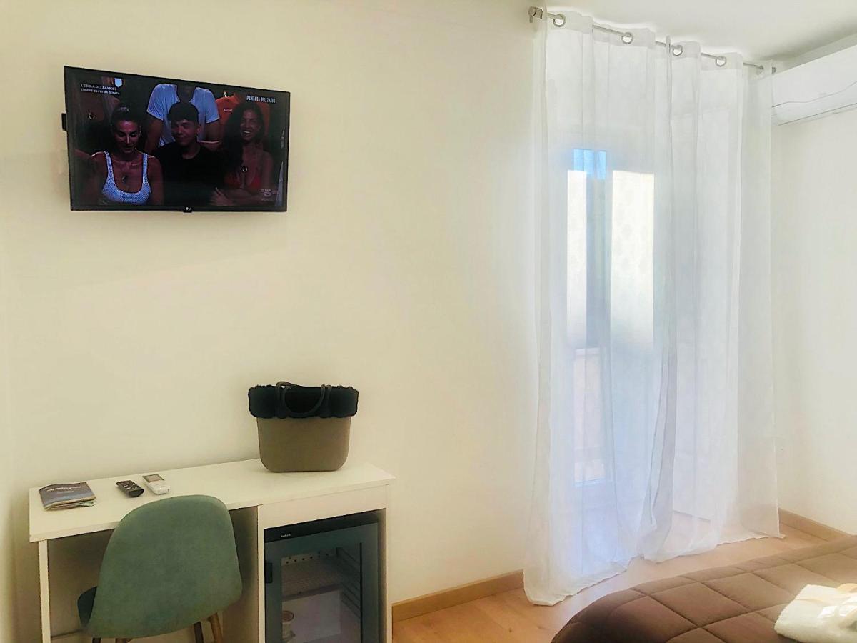 B&B La Maison Del Borgo ローディ・ガルガーニコ エクステリア 写真